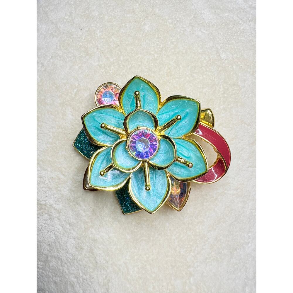 London Disney Store Mulan Floral Clip- European Disney Associates- circa 1990s
